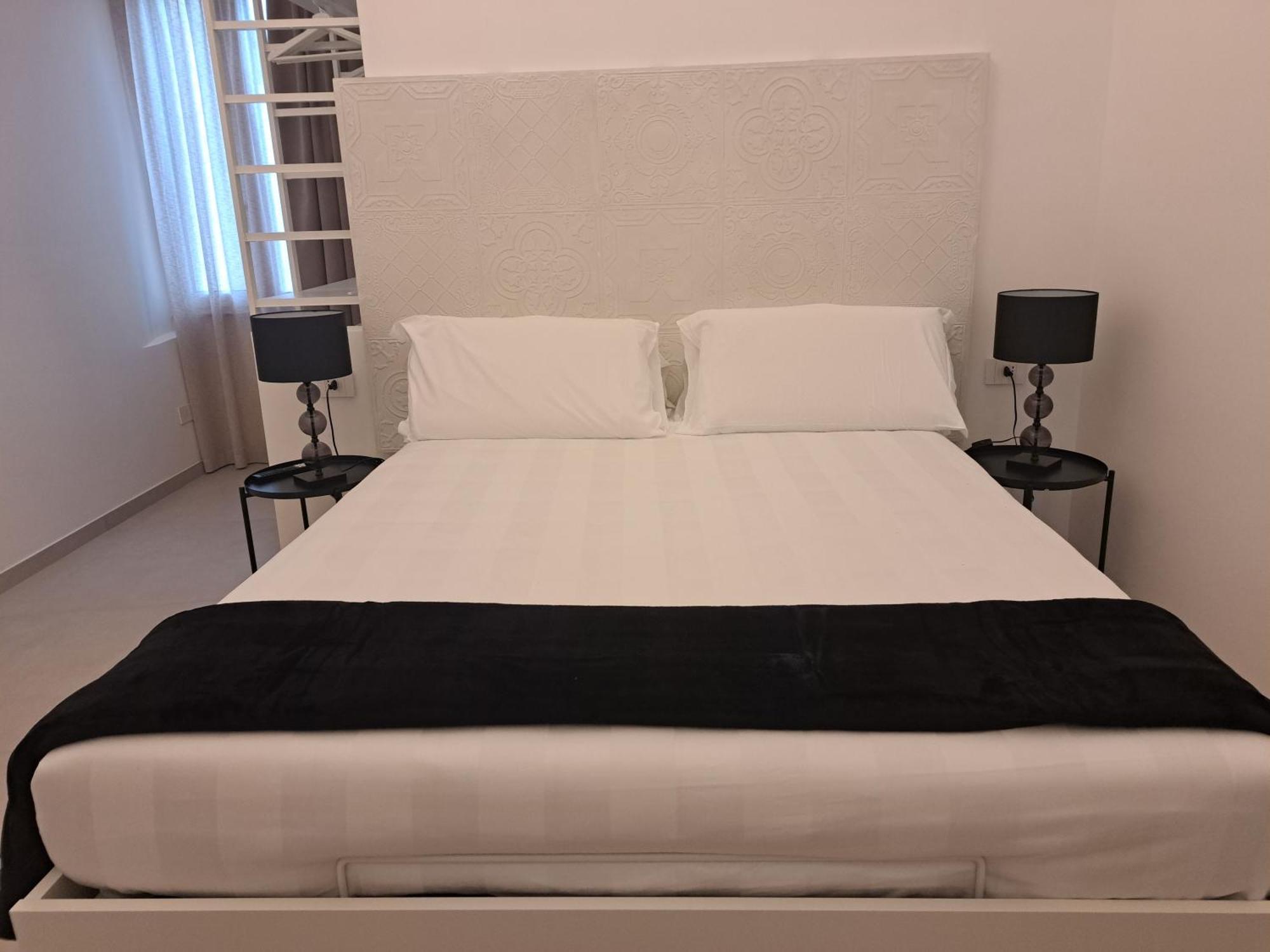 Palazzo Boccapianola Apartment Bari Luaran gambar