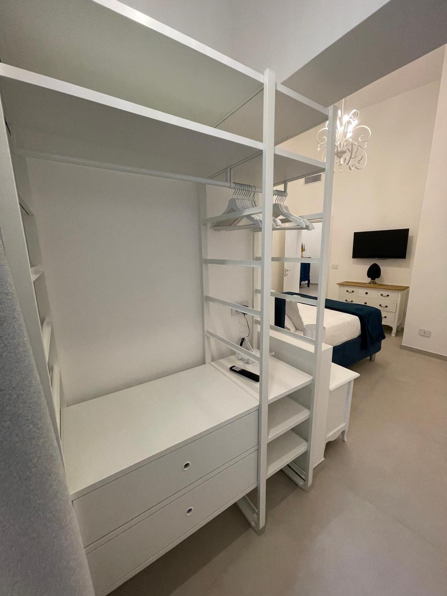 Palazzo Boccapianola Apartment Bari Luaran gambar