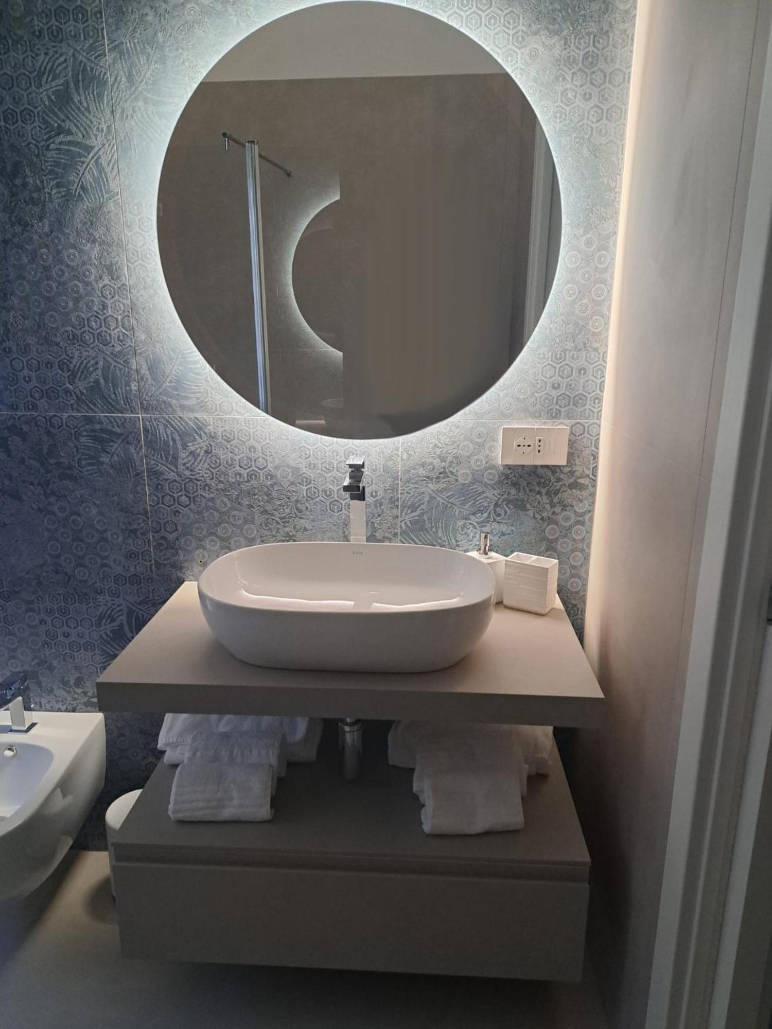 Palazzo Boccapianola Apartment Bari Luaran gambar